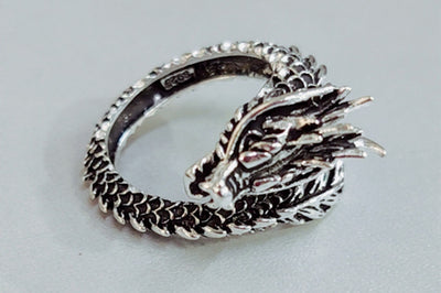 Retro Dragon Ring