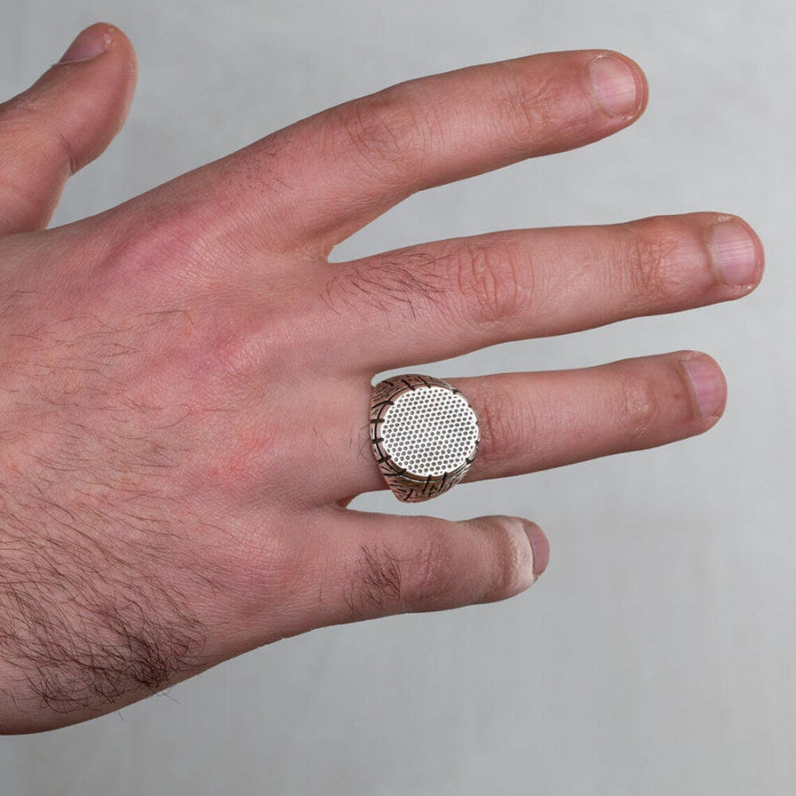 Men's Vintage Pattern Ring