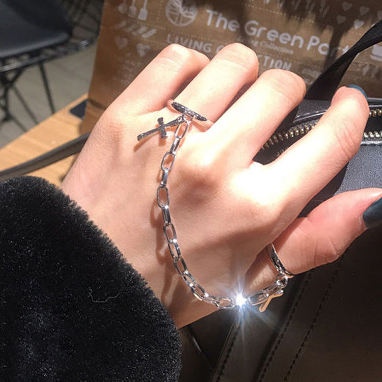 Siamese Chain Ring